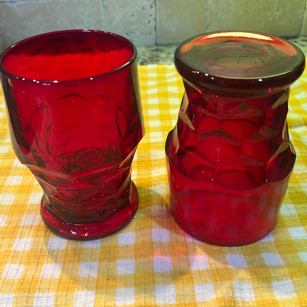 1st Set of Red Whiskey Glasses, Viking 4” in Excellent Condition.